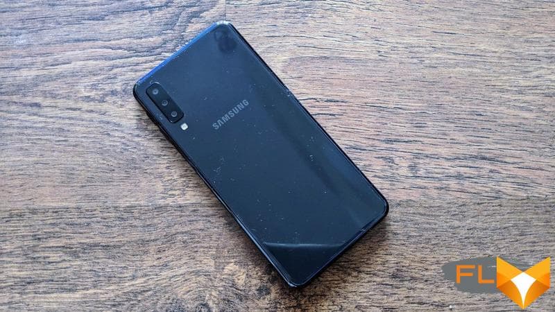 Galaxy A7 (2018) phone