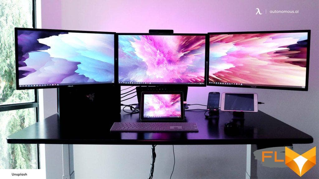 Best triple monitor stand